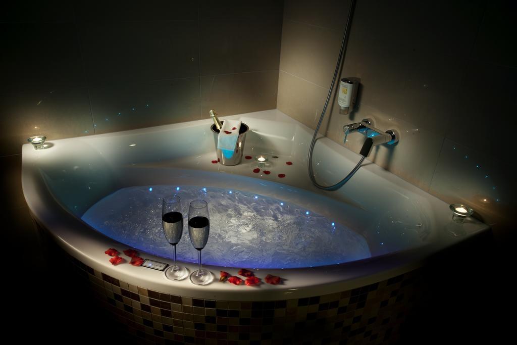 Hotel Kravi Hora Bořetice 외부 사진